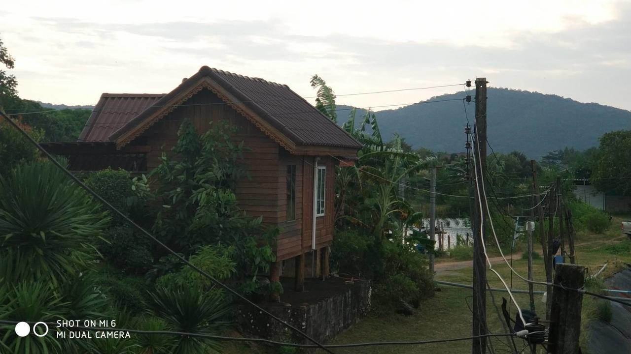 Baan Pak Phutawan Resort Ban Ban Takat Ngao Dış mekan fotoğraf